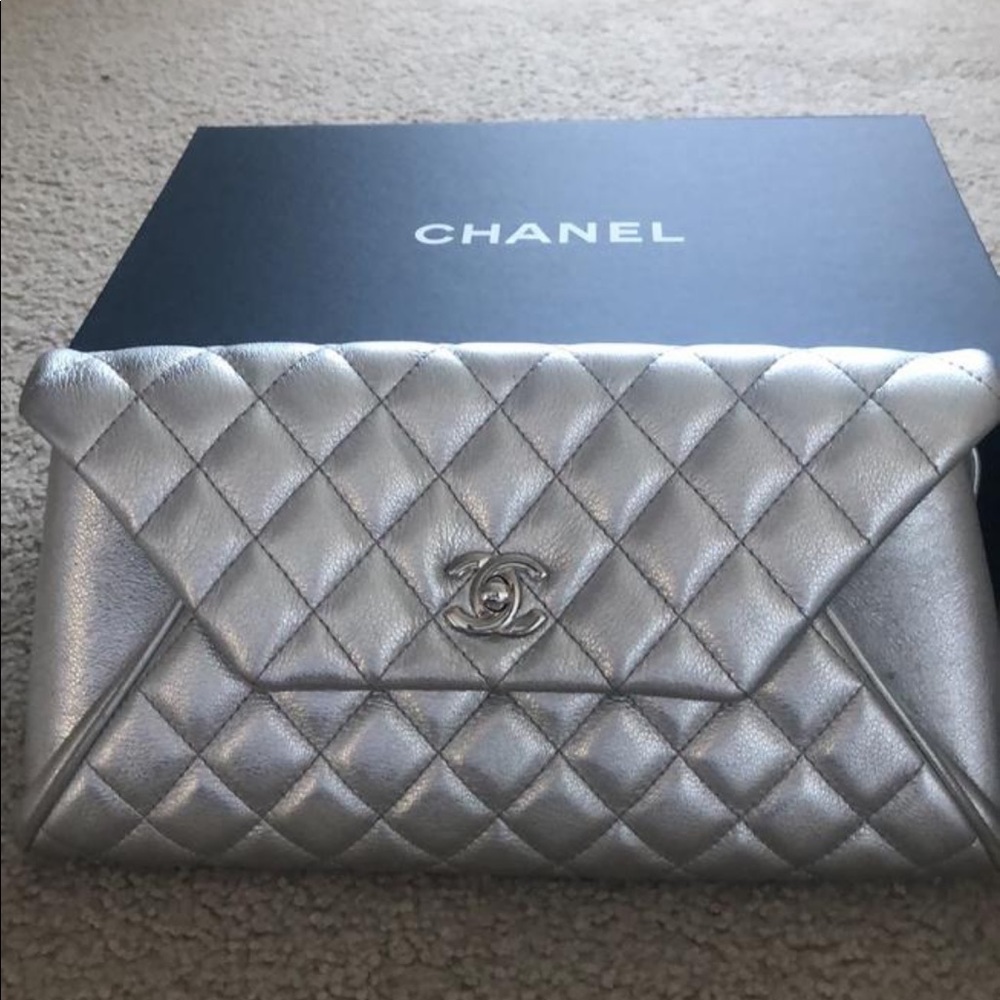 AUTHENTIC Chanel Quilted Calfskin Clutch Silver